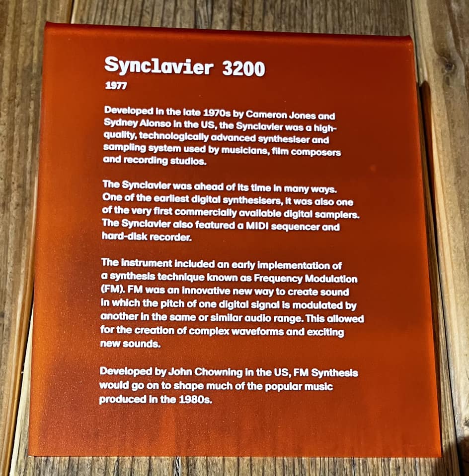 Synclavier 3200 synth